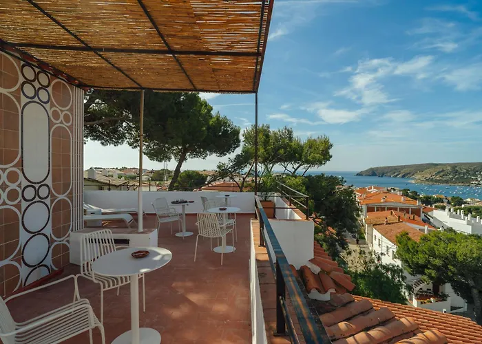 Hotel Cadaqués1962 by Fimedhotels